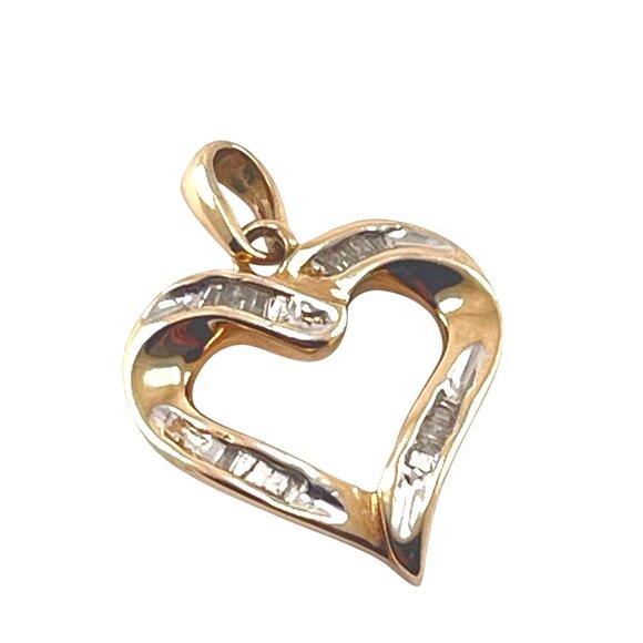 10K Yellow Gold & Diamond Heart Pendant Double-Sided Textured Design Valentines - Picture 2 of 9